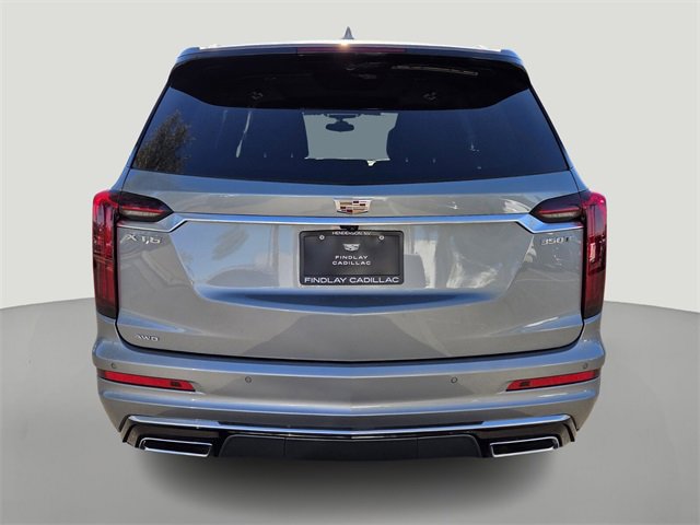 New 2025 Cadillac XT6 Luxury image 3