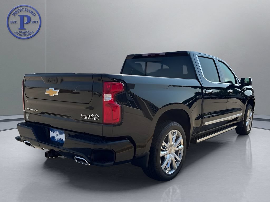 New 2026 Chevrolet Silverado 1500 High Country AWD/4WD image 8