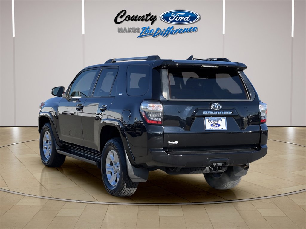 Used 2020 Toyota 4Runner SR5 image 6