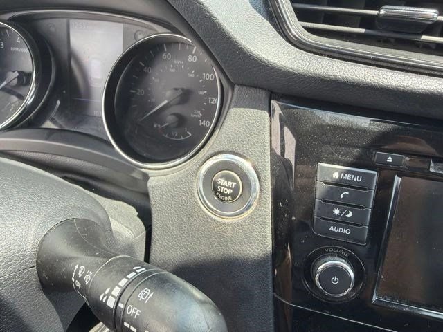 Used 2019 Nissan Rogue SV AWD/4WD image 20