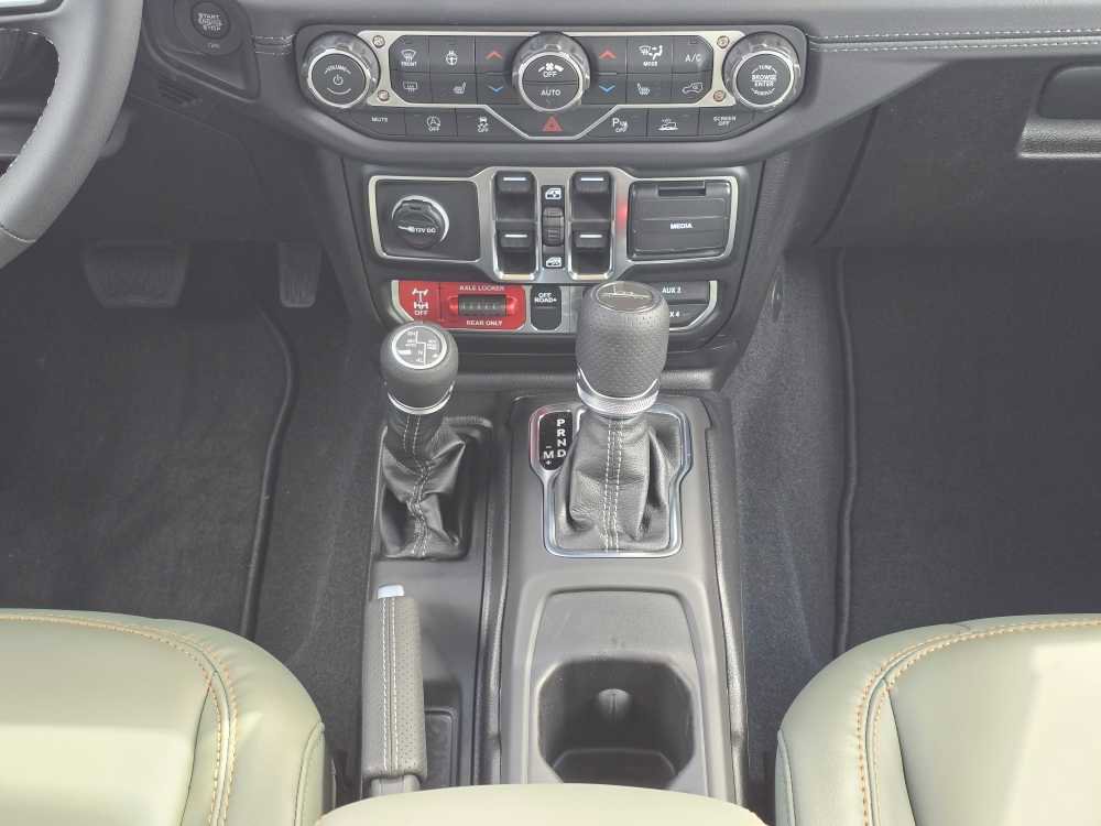 New 2026 Jeep Gladiator Mojave AWD/4WD image 14