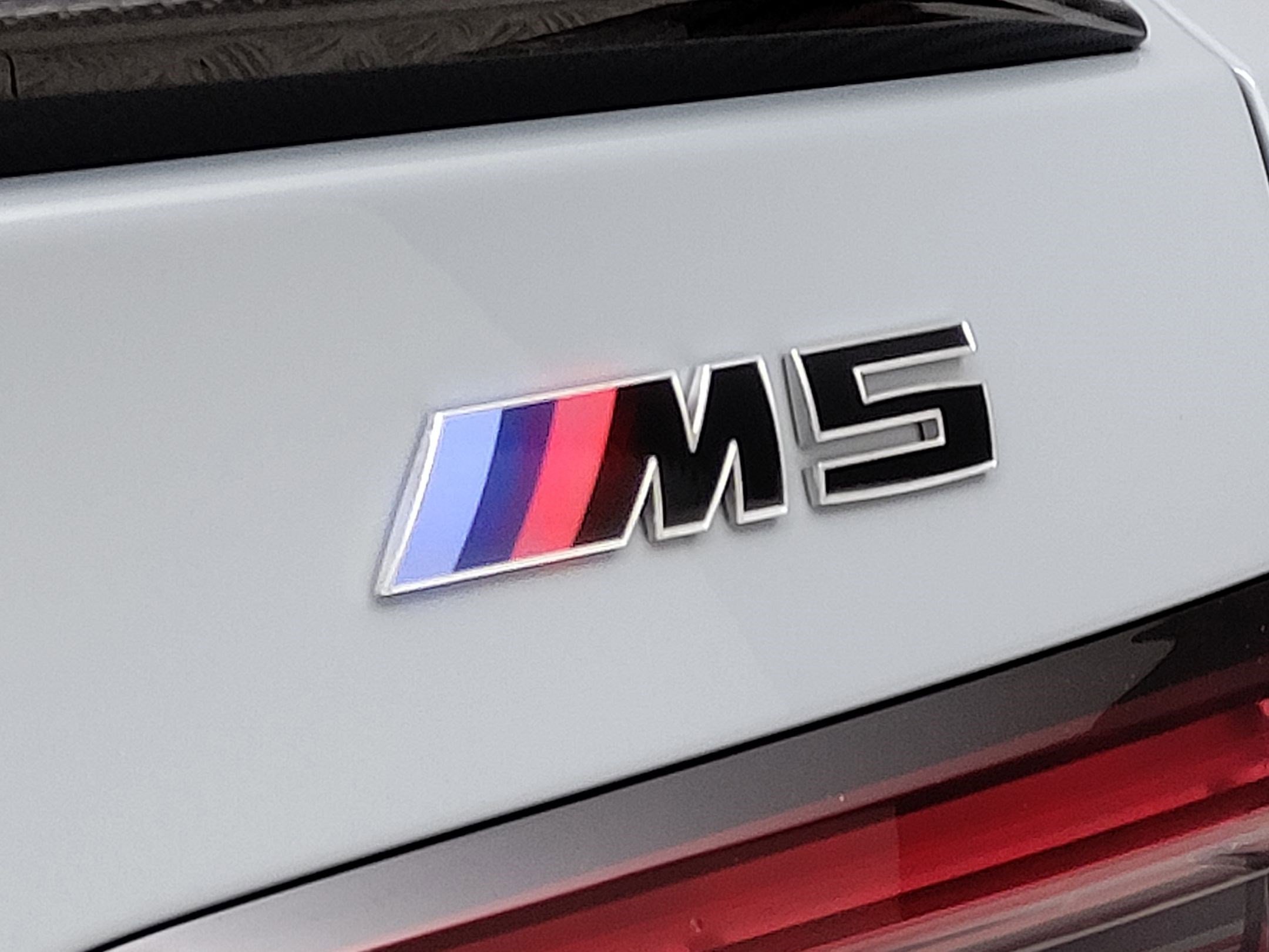 New 2026 BMW M5 w/ Carbon Package image 10