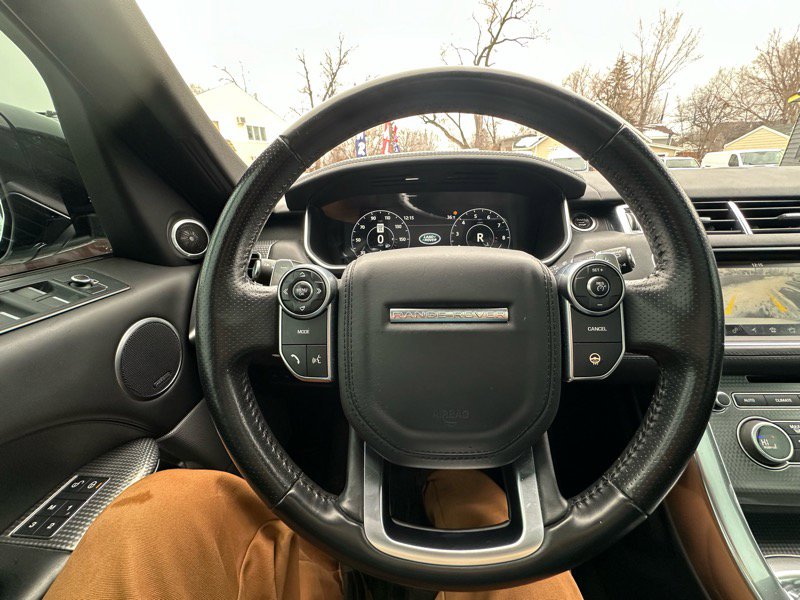 Used 2017 Land Rover Range Rover Sport HSE Dynamic image 9