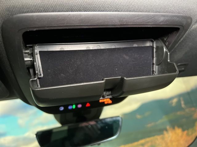 Used 2025 Chevrolet Equinox ACTIV w/ Safety and Technology Package image 46