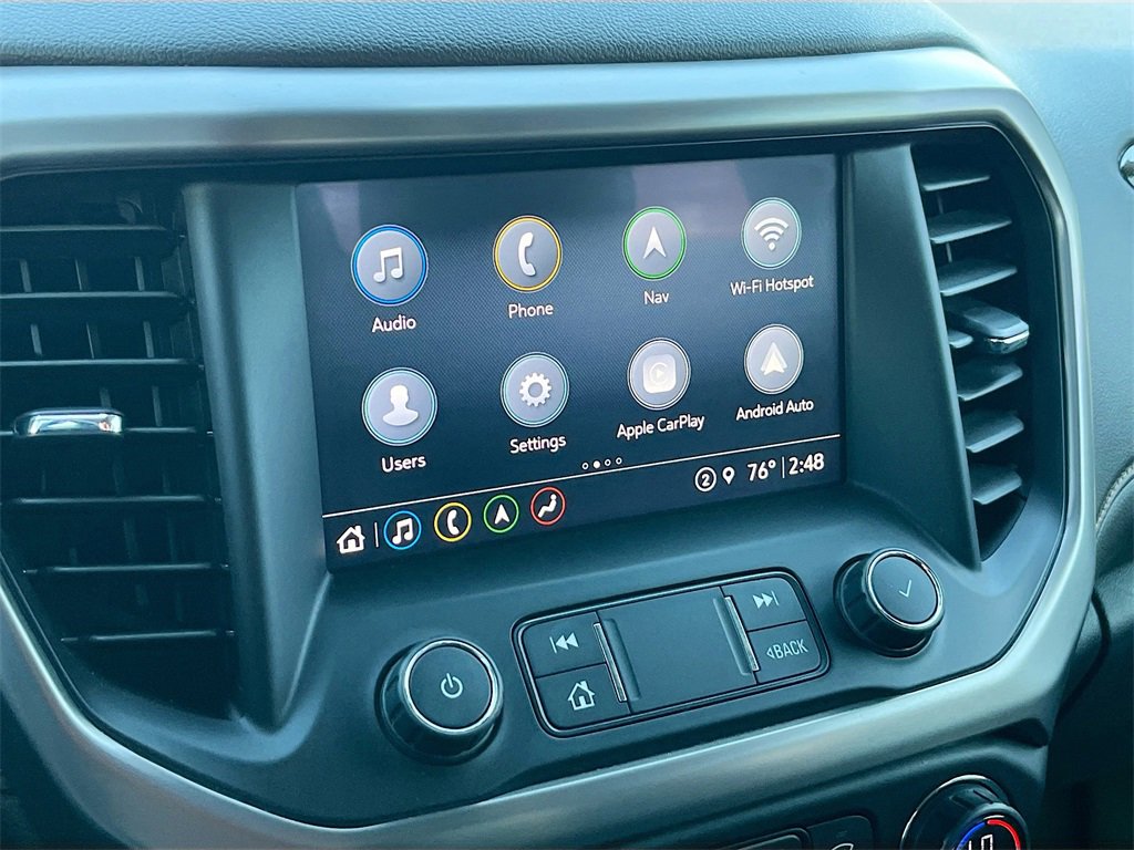 Used 2022 GMC Acadia AT4 w/ Technology Package image 15