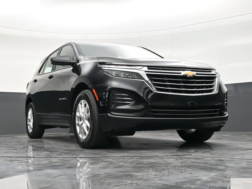 Used 2020 Chevrolet Equinox LS w/ LS Convenience Package FWD image 25