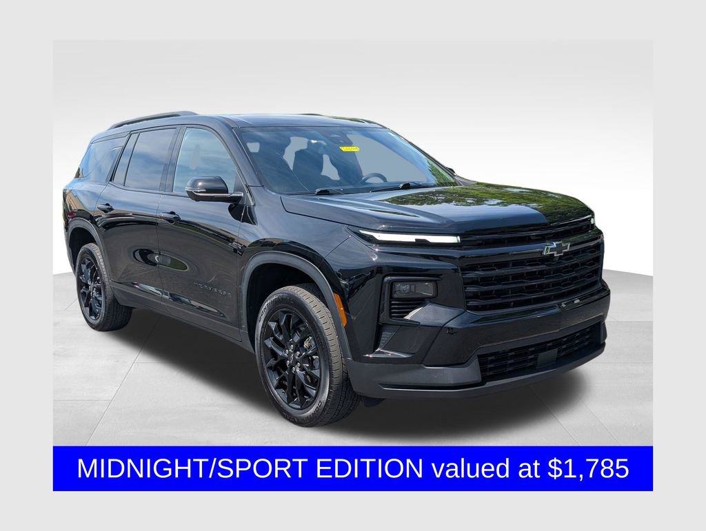 Used 2024 Chevrolet Traverse LT w/ Midnight/Sport Edition