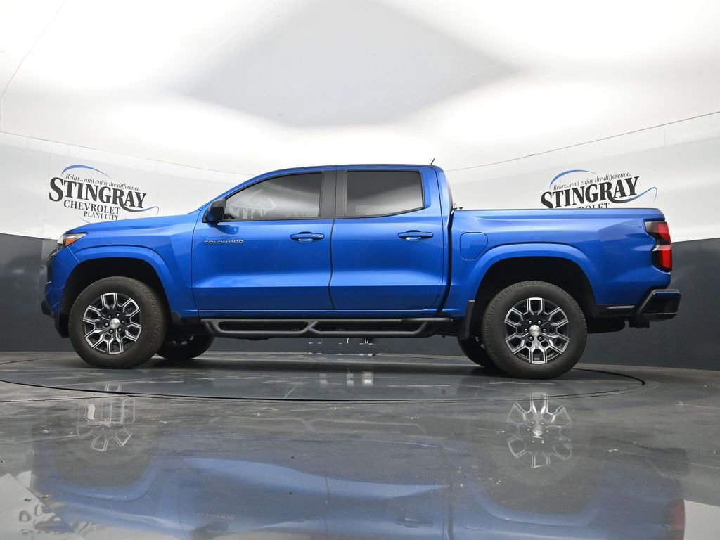 Used 2024 Chevrolet Colorado LT w/ LT Convenience Package III RWD image 29
