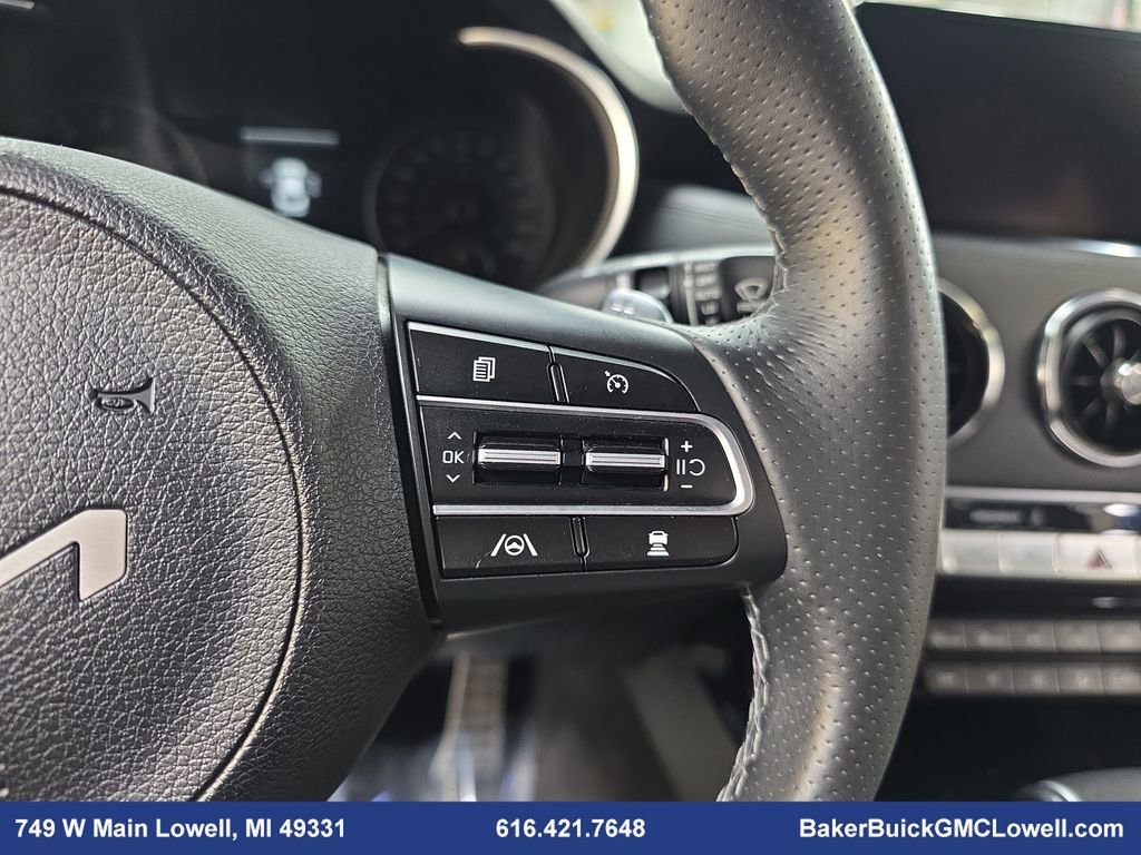 Used 2022 Kia Stinger GT-Line w/ Sun & Sound Package image 17
