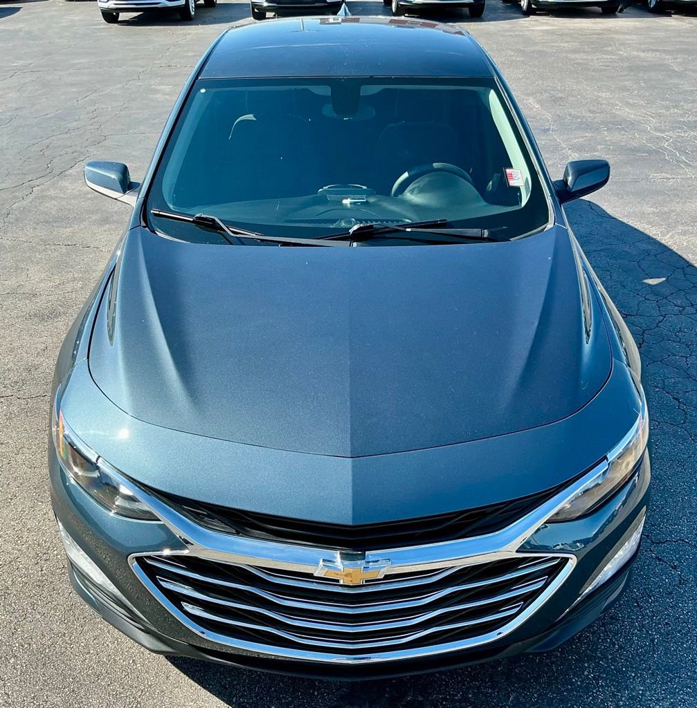 Used 2021 Chevrolet Malibu LT FWD image 11
