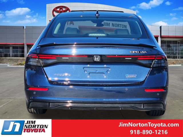 Used 2025 Honda Accord Touring image 6