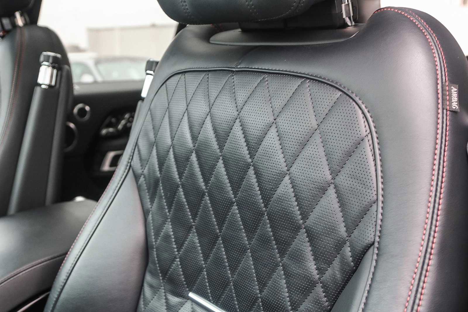 Used 2021 Land Rover Range Rover SV Autobiography Dynamic image 31