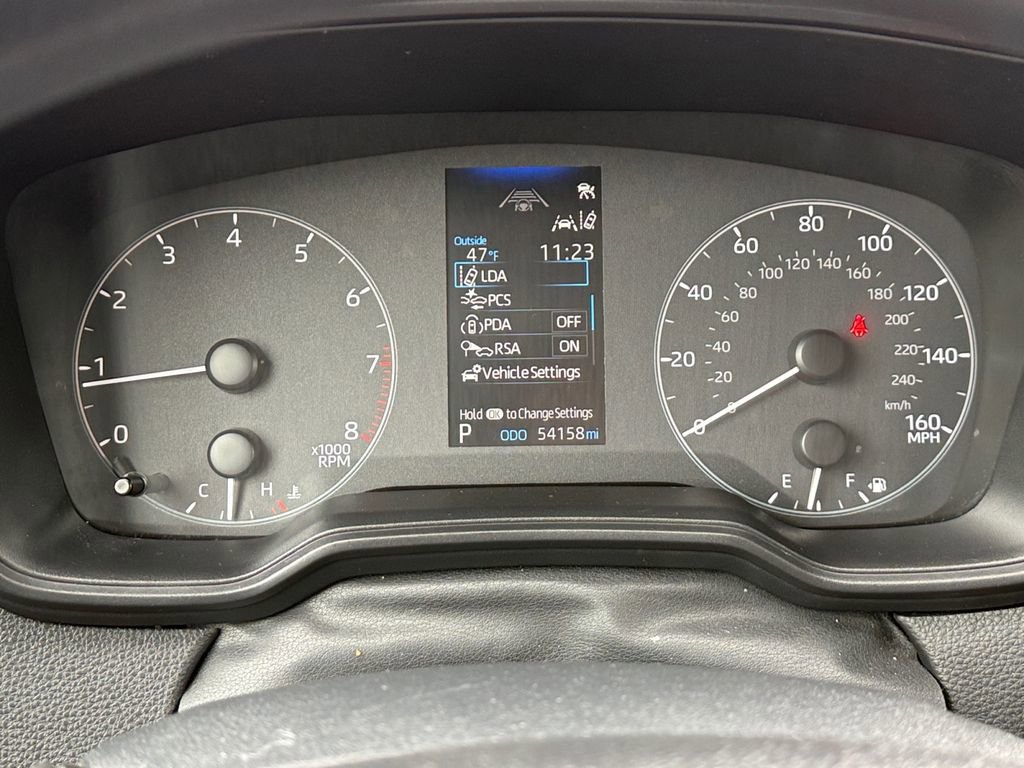 Certified 2024 Toyota Corolla LE image 33