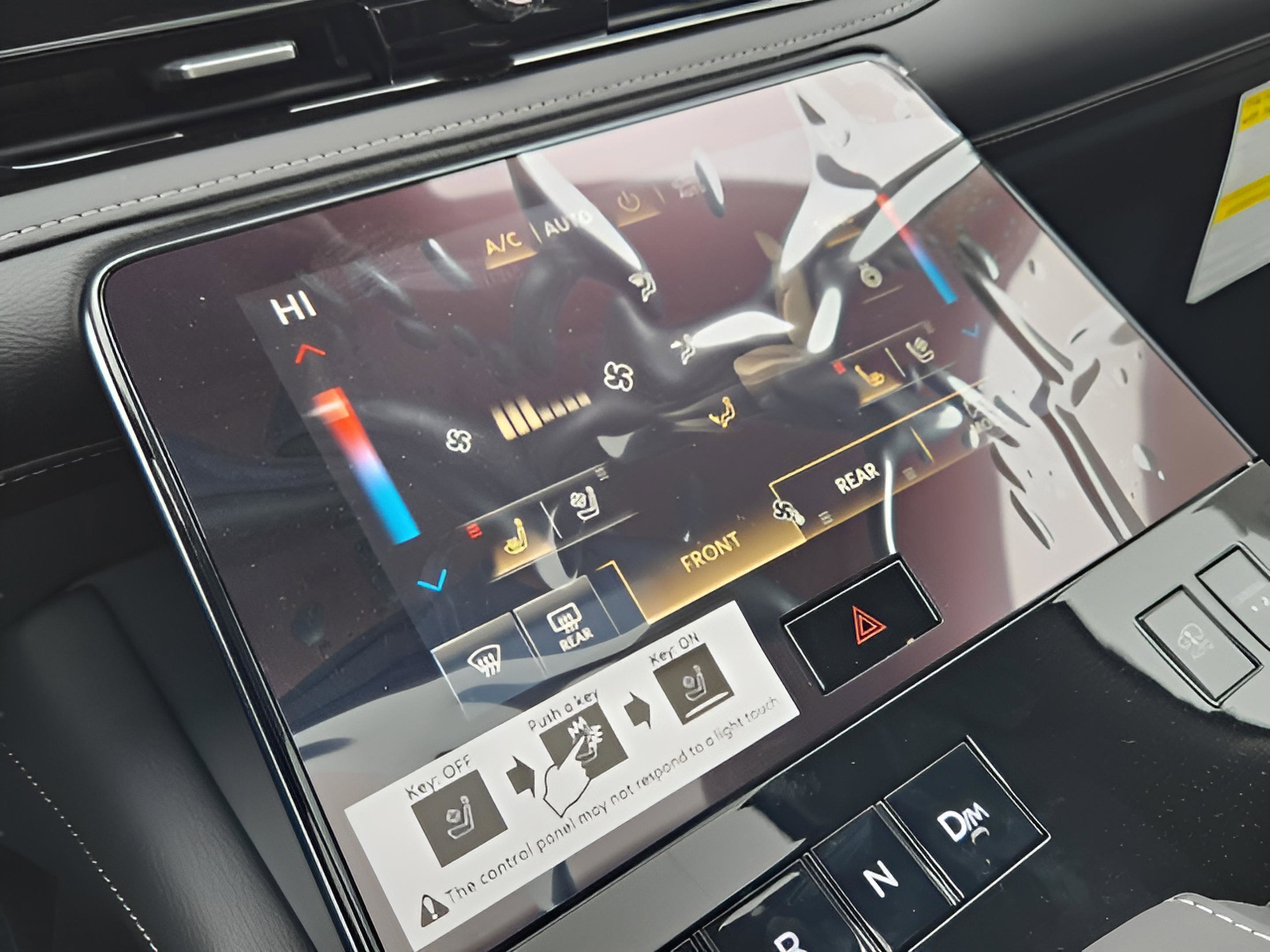 New 2025 INFINITI QX80 Luxe w/ Exterior Package image 21