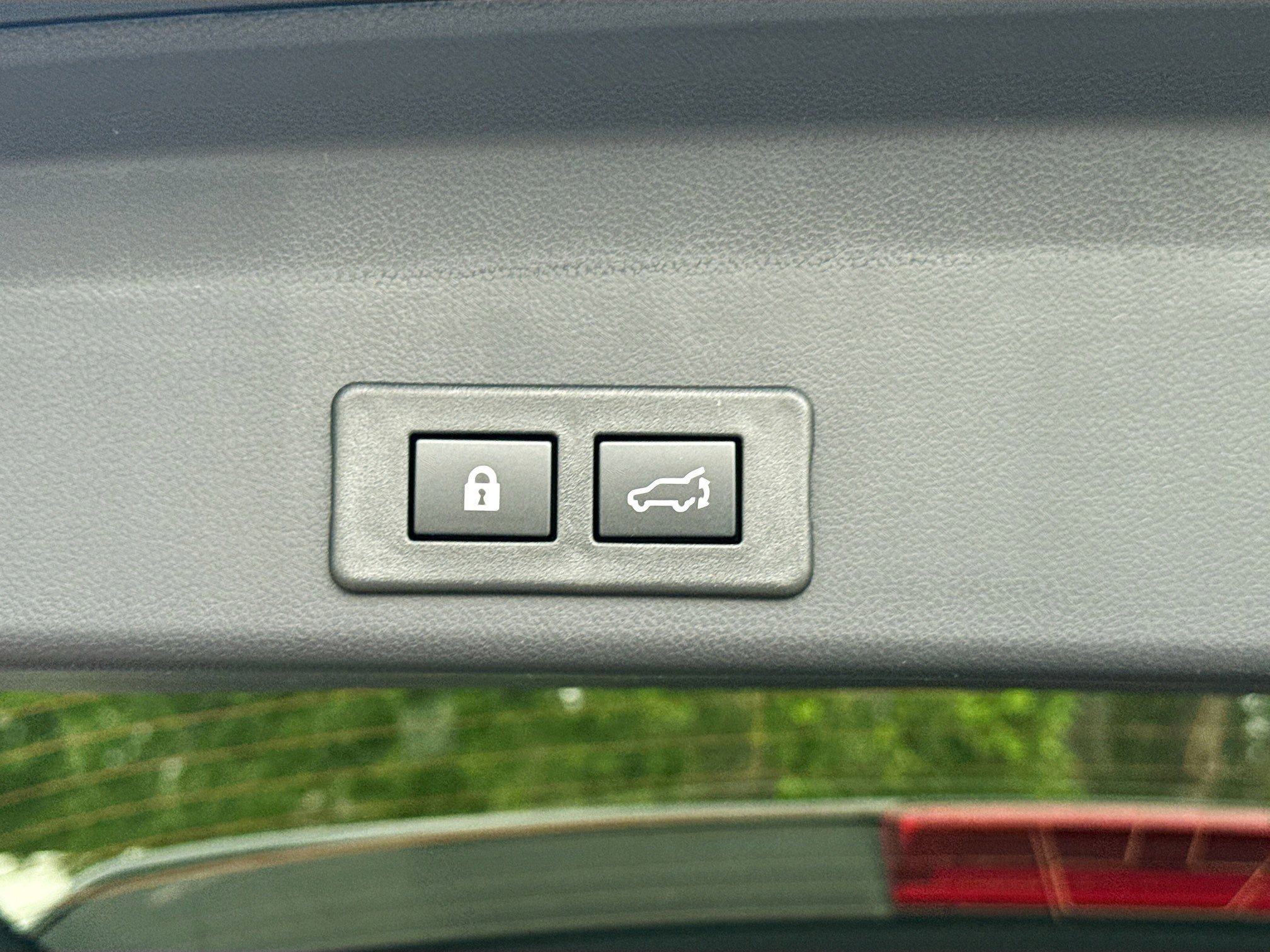 New 2026 Subaru Ascent Limited AWD/4WD image 13