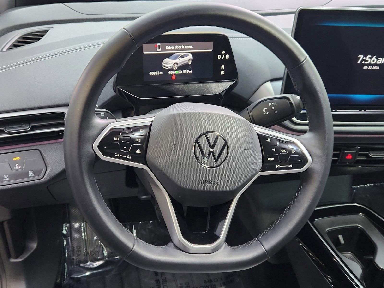 Used 2024 Volkswagen ID.4 Pro image 35