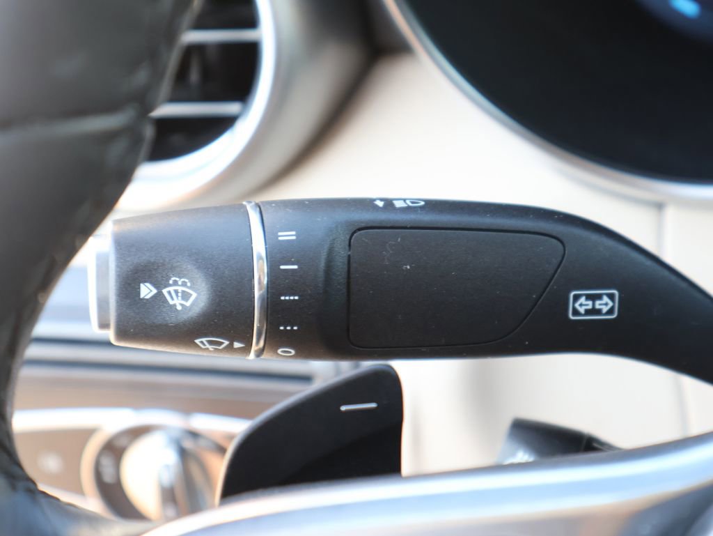 Used 2020 Mercedes-Benz GLC 300 4MATIC Coupe image 37