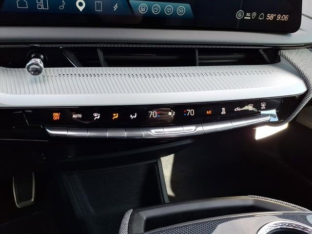 New 2026 Cadillac Optiq Luxury 2 RWD image 31