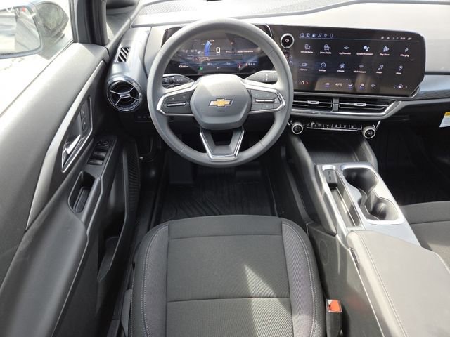 New 2026 Chevrolet Equinox EV LT image 24