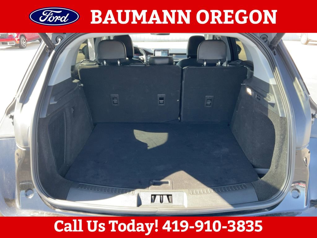 Used 2022 Lincoln Corsair AWD w/ Premium Package image 7