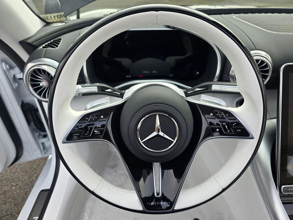 New 2026 Mercedes-Benz Maybach SL 680 image 16