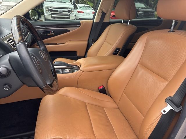 Used 2014 Lexus LS 460 L RWD image 6