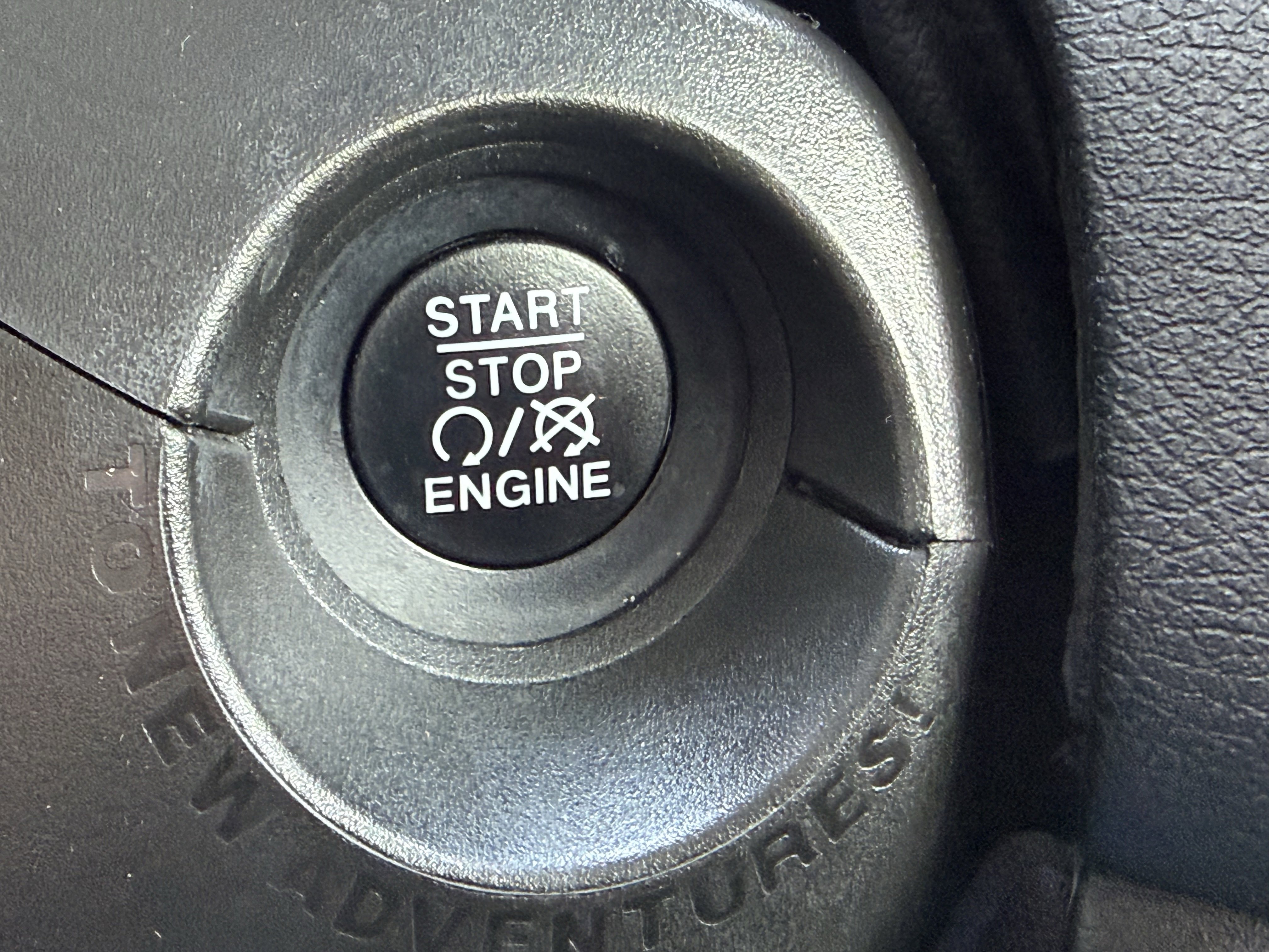 Used 2020 Jeep Renegade Sport image 23