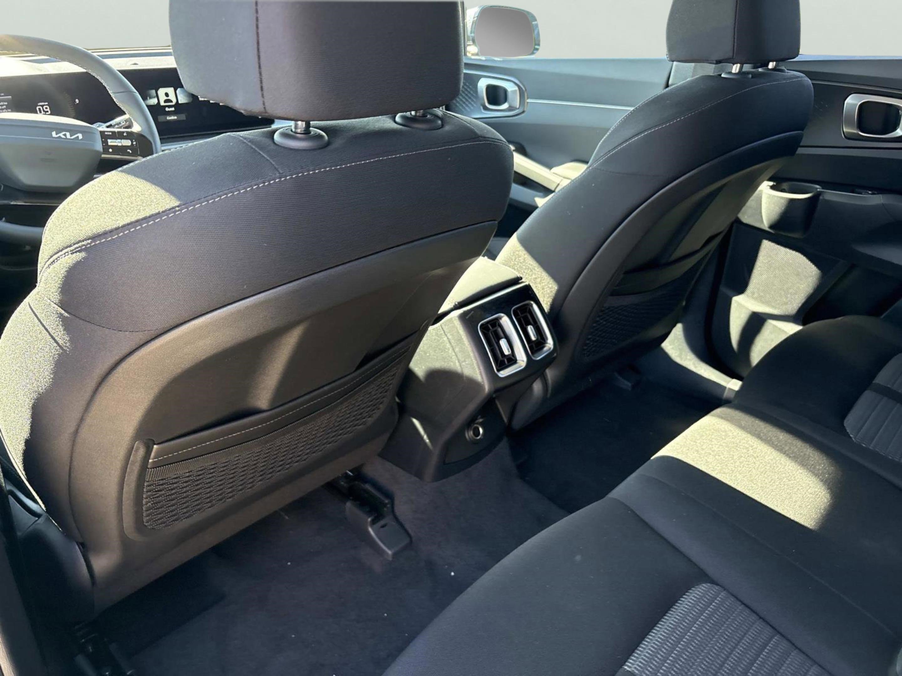 New 2026 Kia Sorento LX image 16