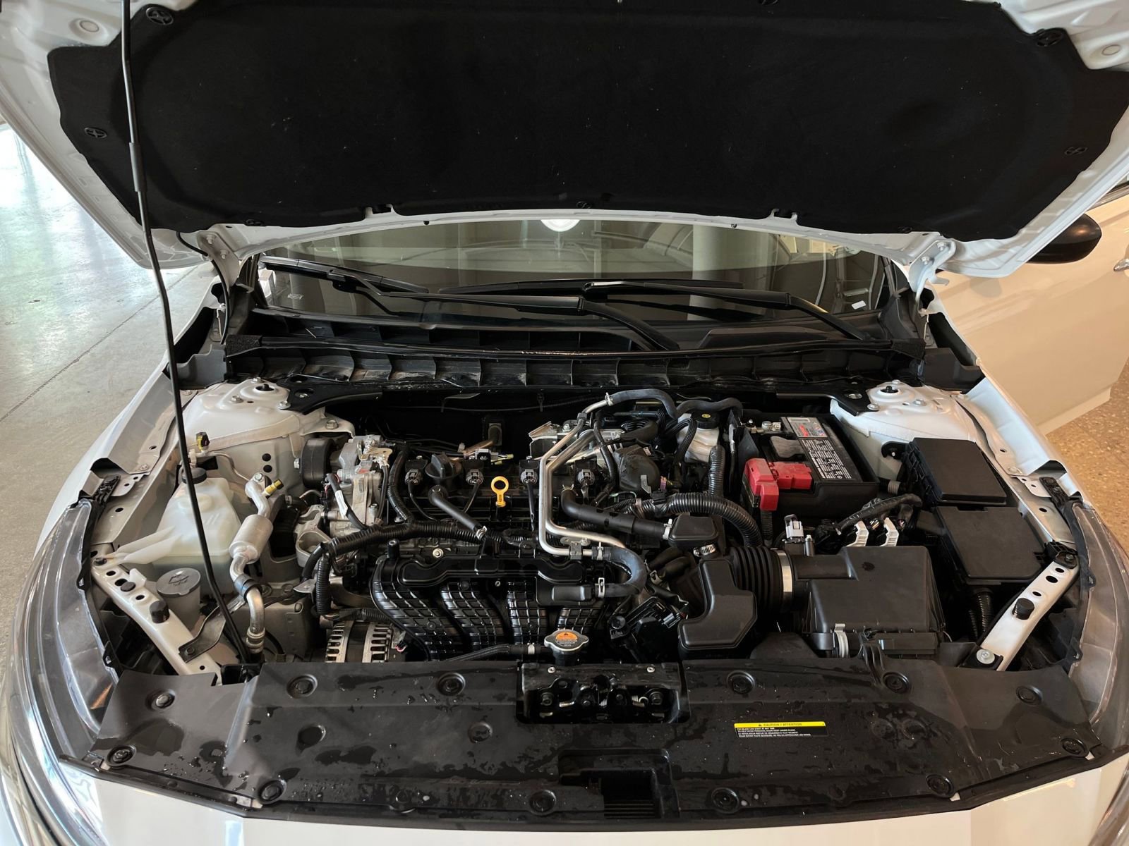 Used 2025 Nissan Altima 2.5 SV FWD image 31