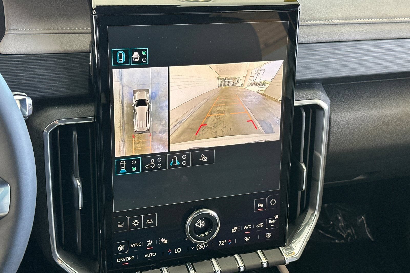 New 2025 GMC Acadia Elevation w/ Super Cruise Package FWD image 22