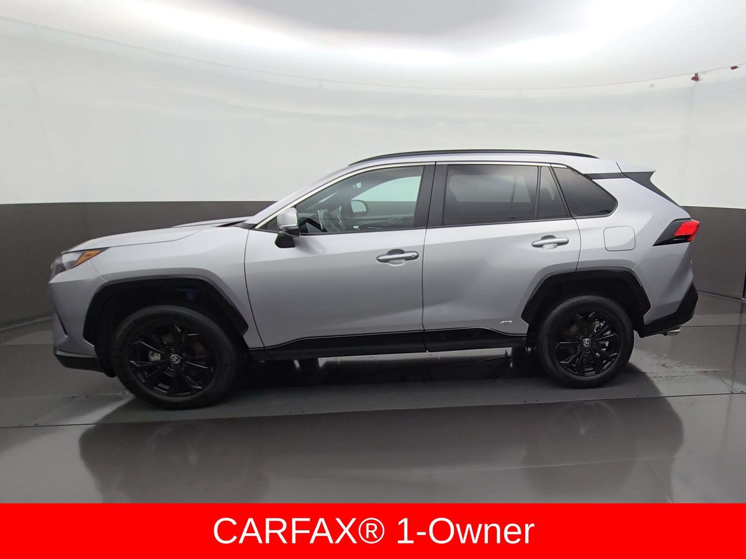 Certified 2025 Toyota RAV4 SE w/ Convenience Package AWD/4WD image 5