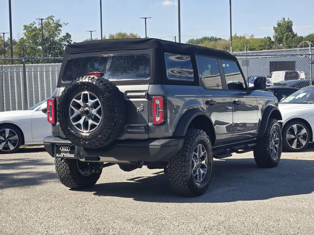 Used 2024 Ford Bronco Badlands image 8