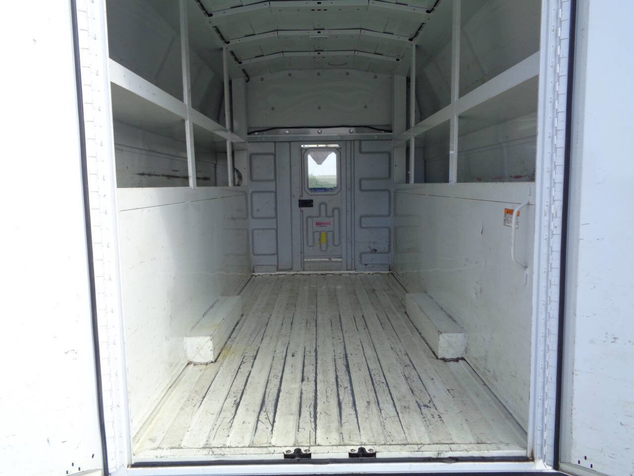 Used 2020 Ford Transit 350 DRW w/ Interior Upgrade Package image 37