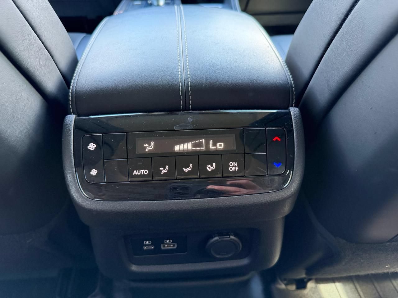 Used 2023 INFINITI QX60 Luxe w/ Cargo Package AWD/4WD image 23