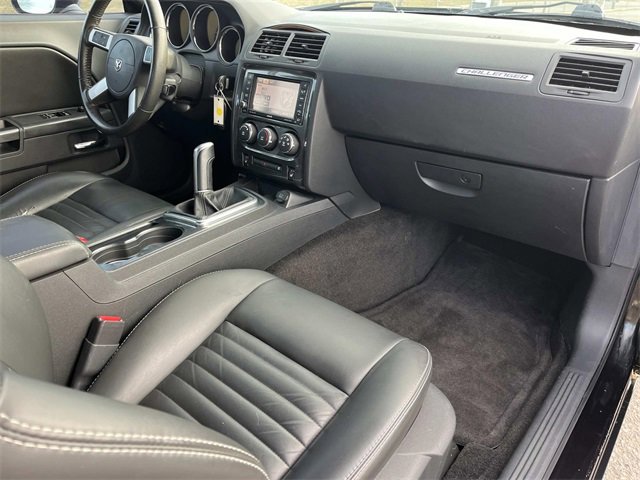 Used 2010 Dodge Challenger R/T image 15