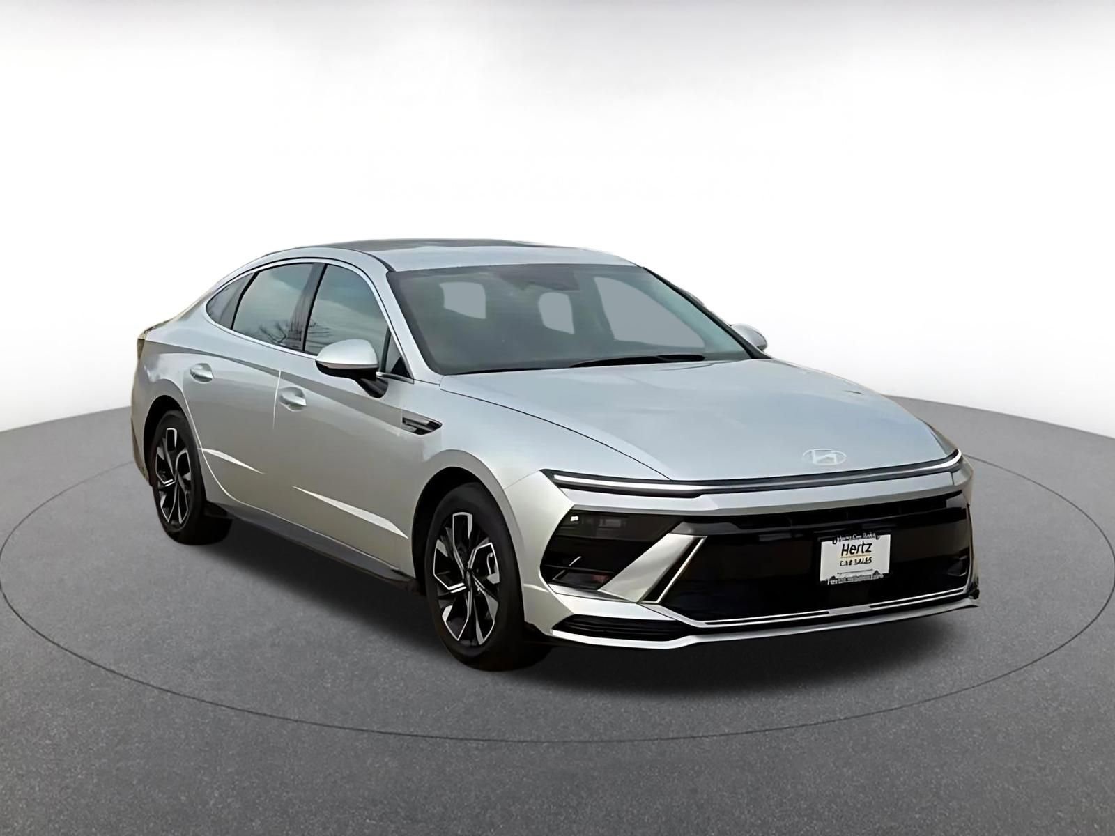 Used 2025 Hyundai Sonata SEL image 3