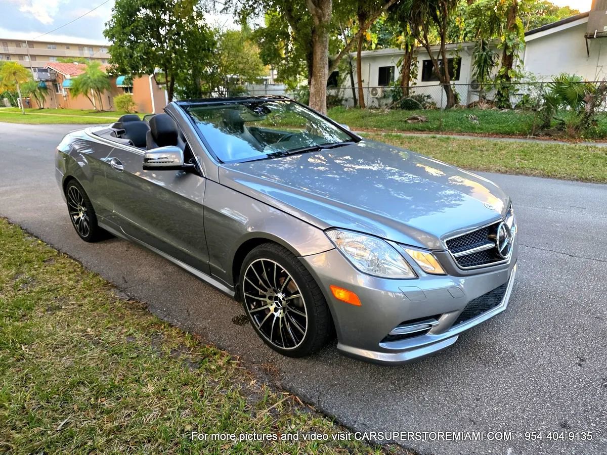 Used 2013 Mercedes-Benz E 550 Cabriolet w/ Premium 1 Pkg image 31