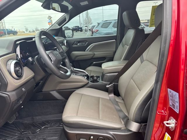 Used 2025 Chevrolet Colorado ZR2 w/ Technology Package image 9