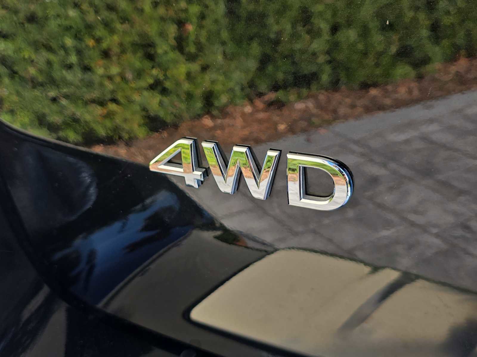 Used 2024 INFINITI QX80 Sensory w/ Cargo Package image 6