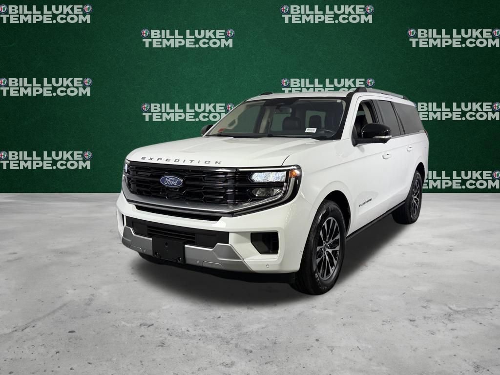 Used 2025 Ford Expedition Platinum w/ Driver's Package AWD/4WD image 9