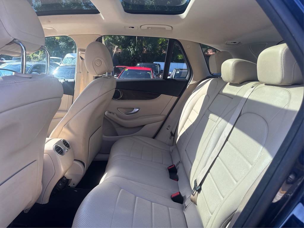 Used 2017 Mercedes-Benz GLC 300 w/ Premium 1 Package image 10
