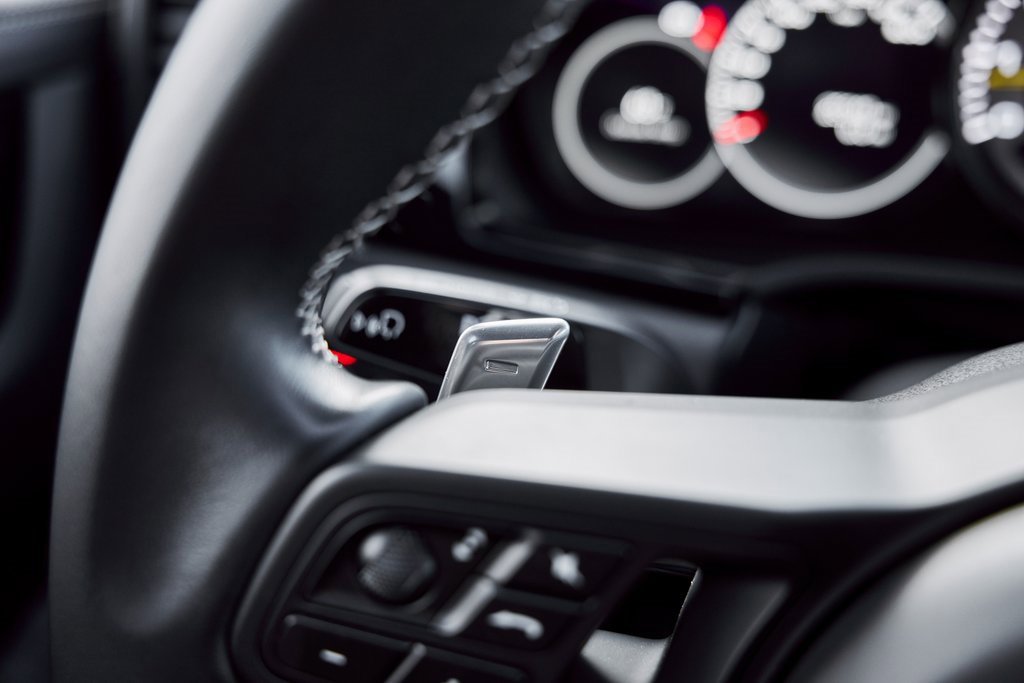 Used 2023 Porsche Cayenne Turbo GT image 63