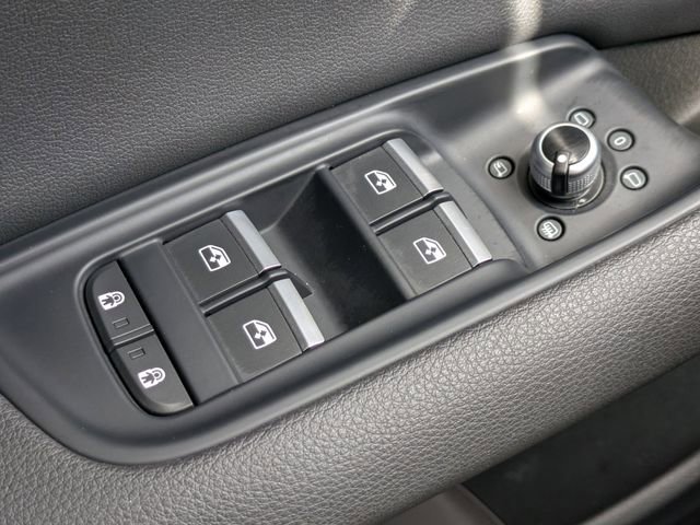 Used 2021 Audi Q7 3.0T Premium Plus w/ Premium Plus Package image 19