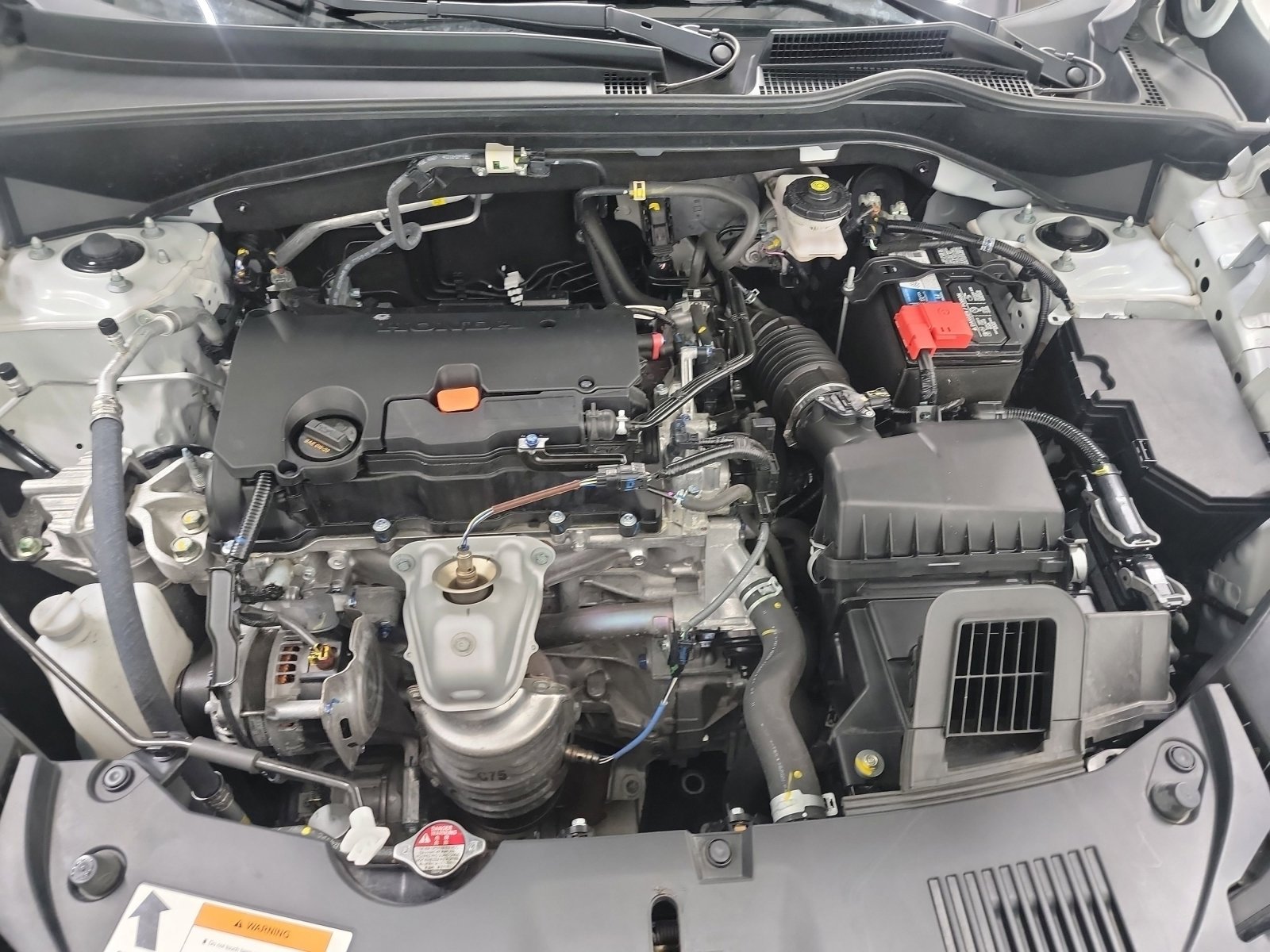 Certified 2025 Honda HR-V LX image 24