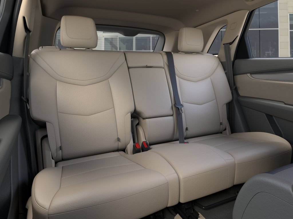 New 2026 Cadillac XT5 Premium Luxury w/ LPO, Floor Liner Package AWD/4WD image 17