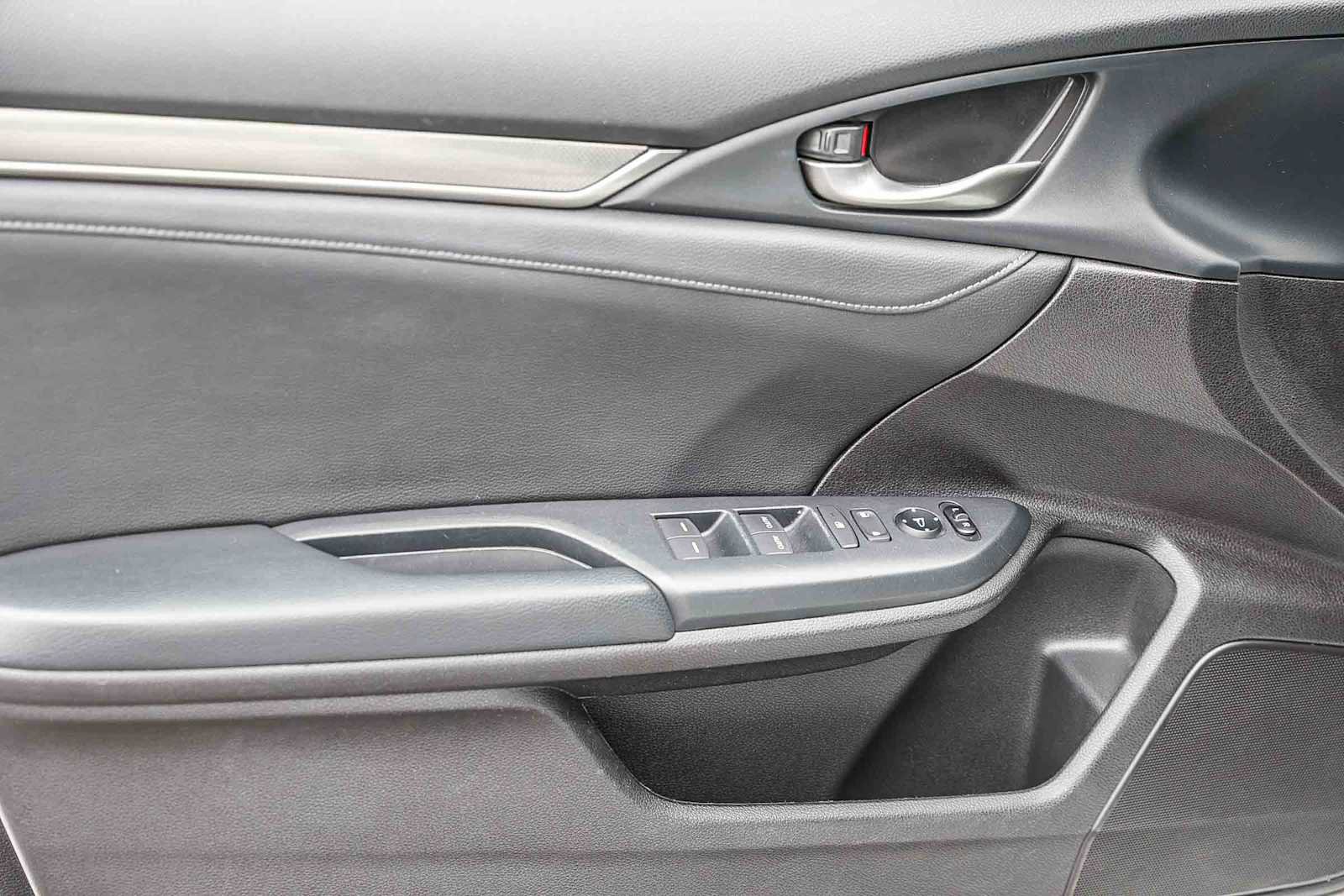 Used 2018 Honda Civic EX-L image 22