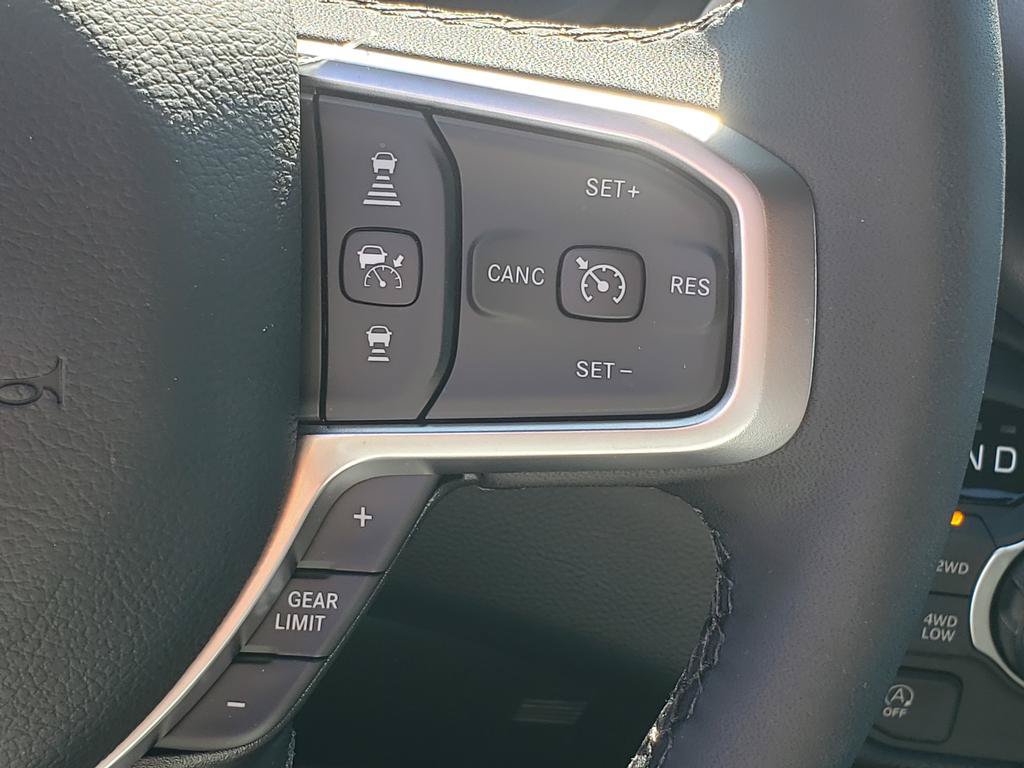 New 2026 RAM 1500 Big Horn AWD/4WD image 14