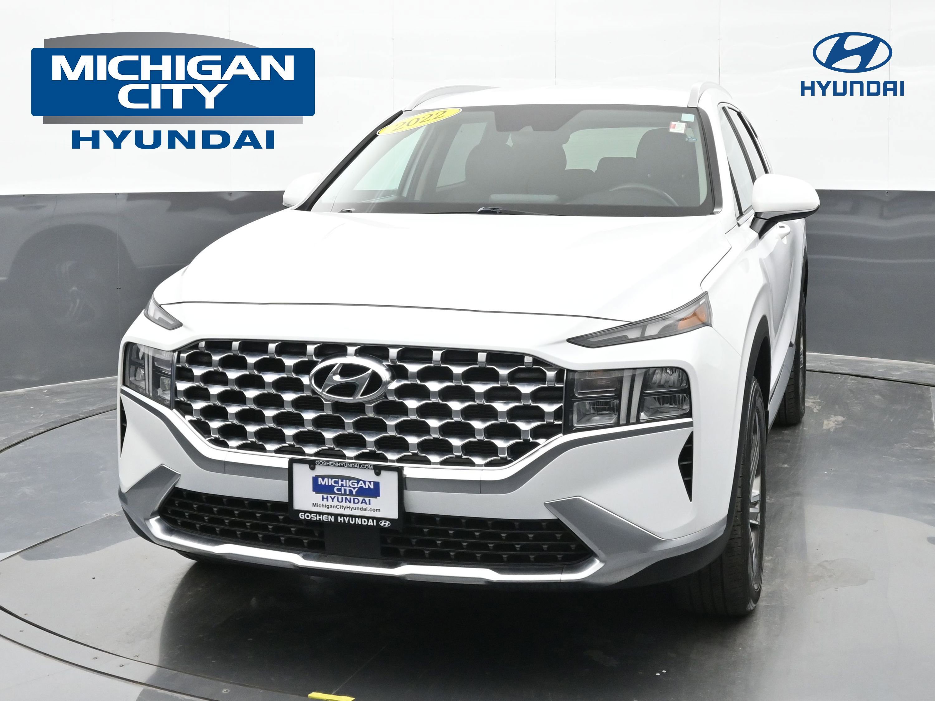 Used 2022 Hyundai Santa Fe SEL image 1