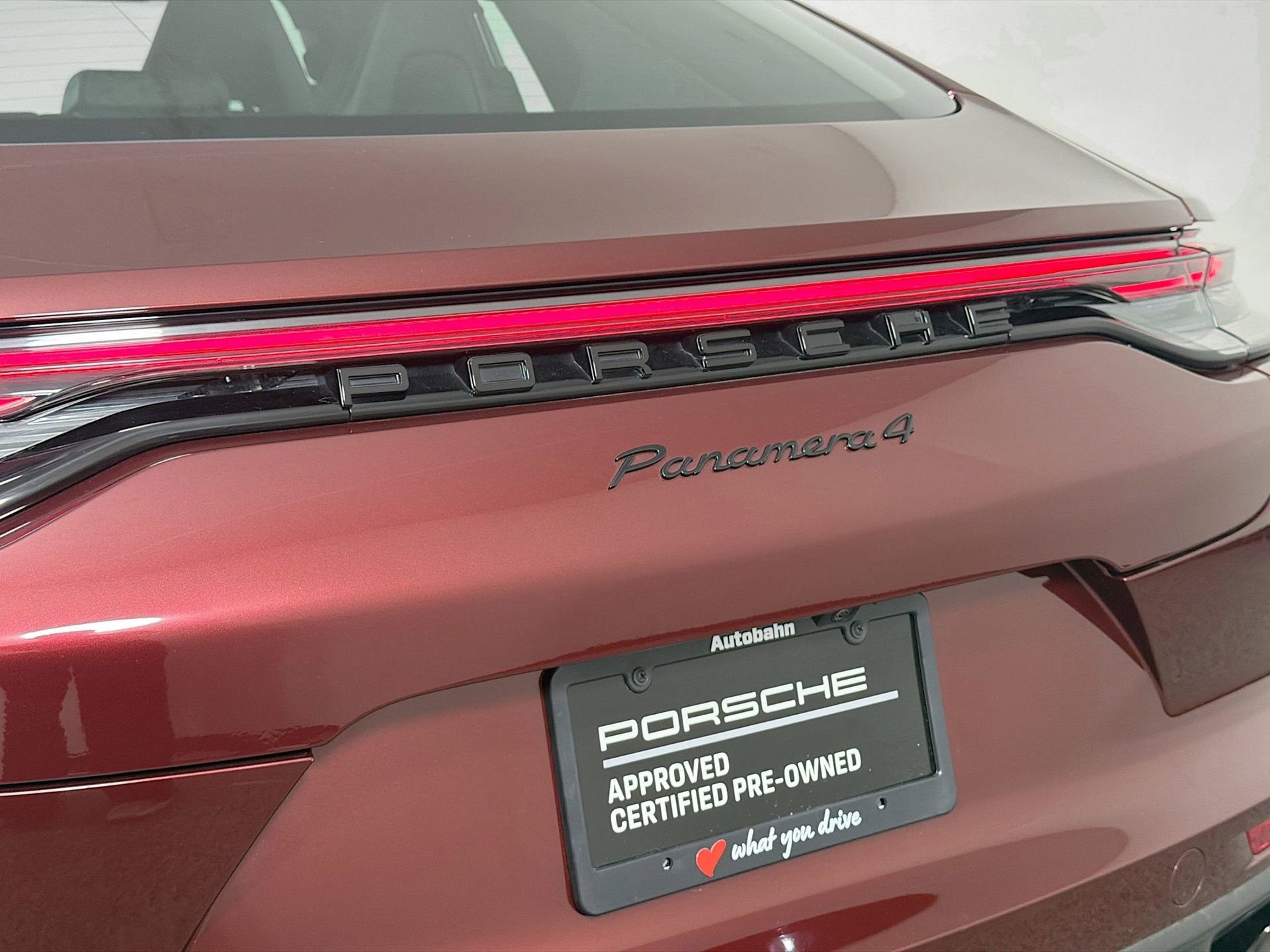 Certified 2023 Porsche Panamera 4 Platinum Edition w/ Assistance Package image 17