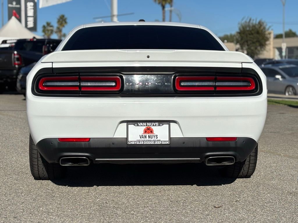 Used 2022 Dodge Challenger R/T image 6
